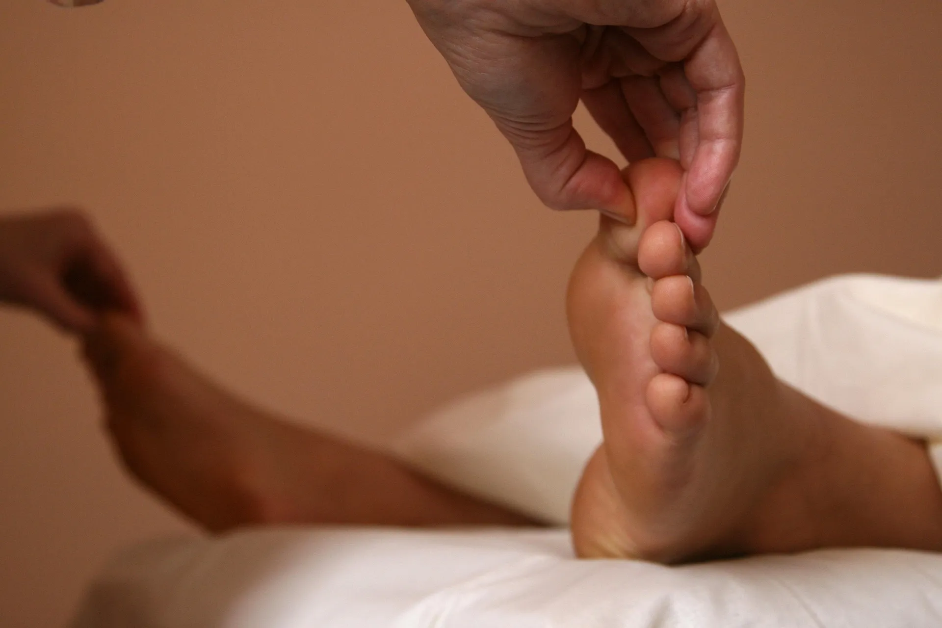 Clinical Deep Tissue Massage Clinical Deep Tissue Massage at Pallavi Spa in Nagpur
